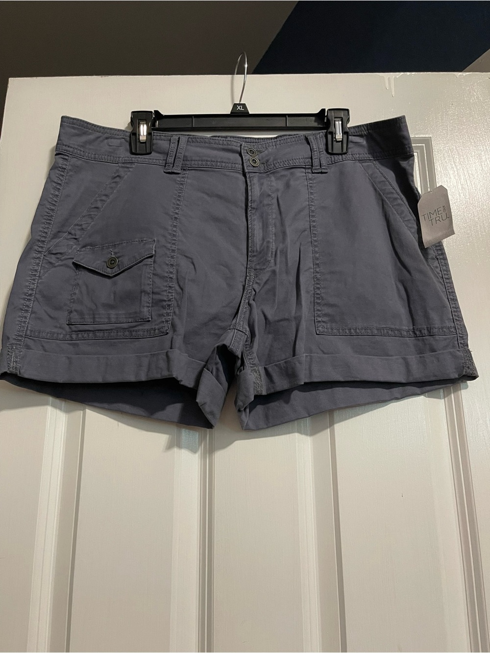 Time and Tru Gray Cargo Shorts